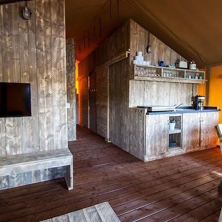 Waterlodge 8 Persons #wl06 Ferienhaus Maasbree